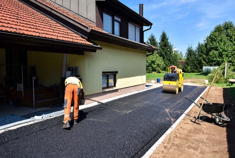 Can You Seal a Recycled Asphalt Driveway?